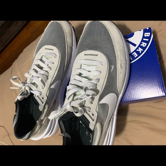 Nike Other - Nike waffle sneakers